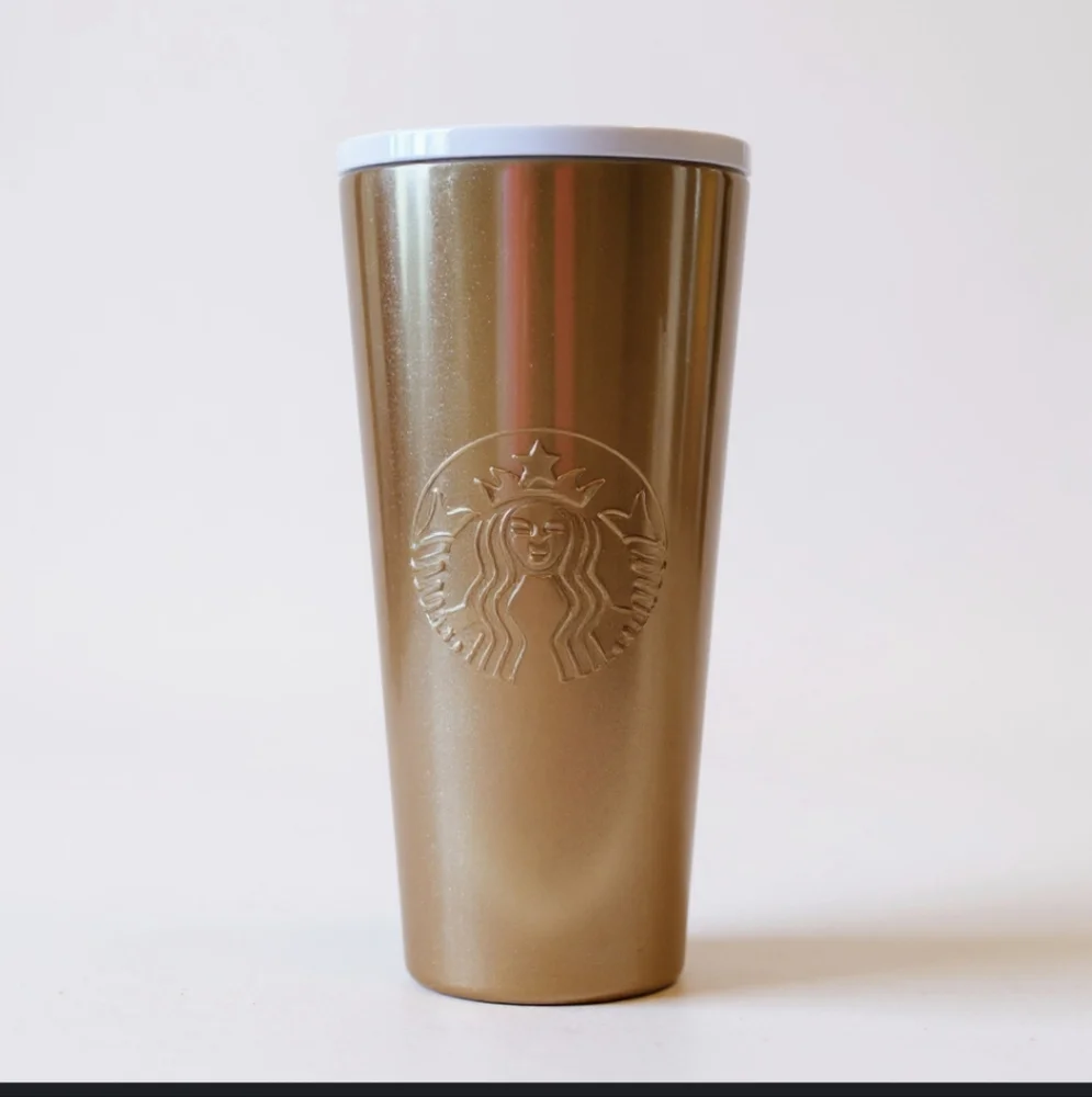Starbucks Holiday 2019 24oz Gold Radiant Glit Tumbler w/ Straw